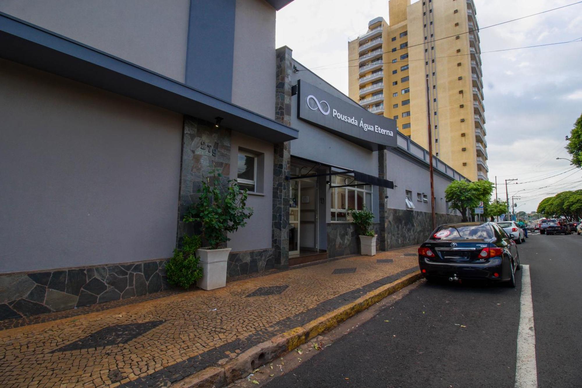 Pousada Agua Eterna - Proximo Ao Museu De Cera, Hot Beach E Thermas Dos Laranjais Olímpia Exterior foto