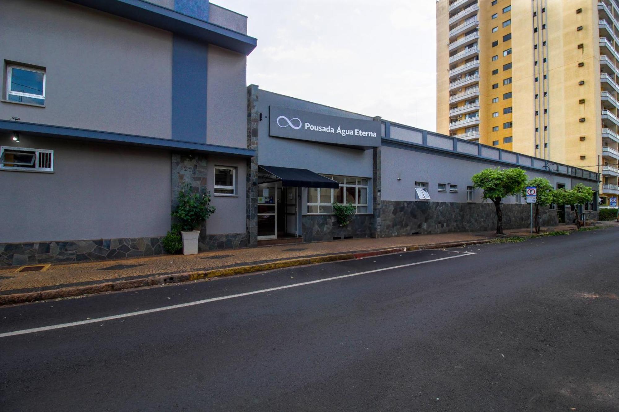 Pousada Agua Eterna - Proximo Ao Museu De Cera, Hot Beach E Thermas Dos Laranjais Olímpia Exterior foto